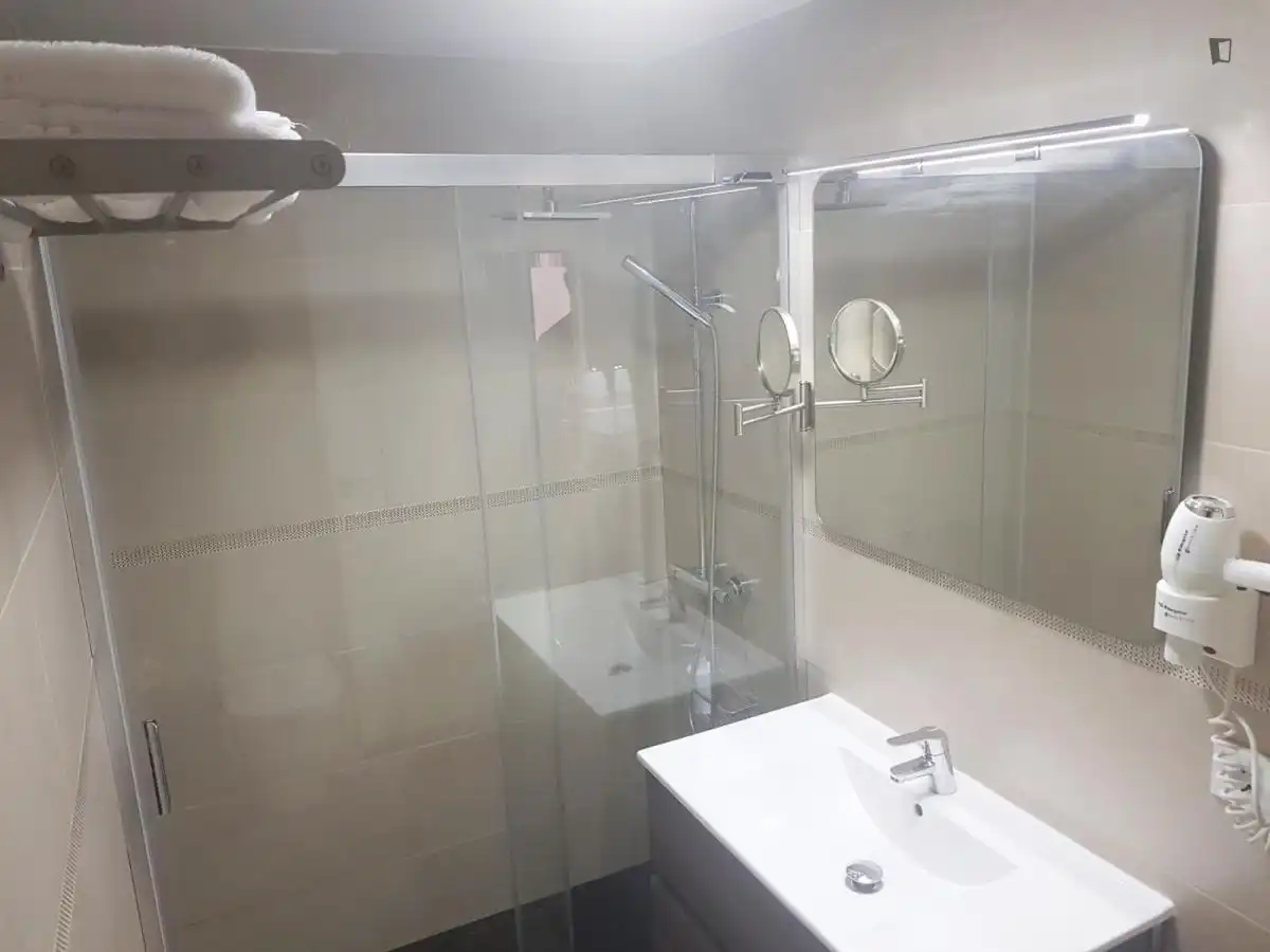 Wohnung zur Miete in Mont-Olivet