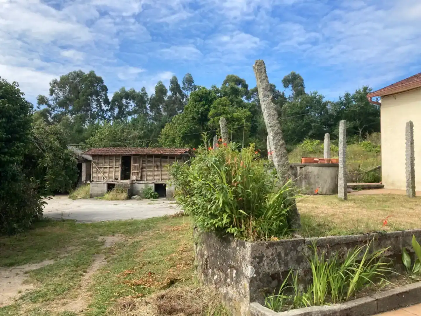 Vista exterior de Planta baja en venta en Tomiño con Jardín privado, Trastero y Amueblado