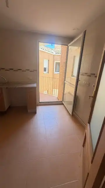 Appartamento con ascensore in vendita a Calle Ermita de San Lázaro 35, imagen 7
