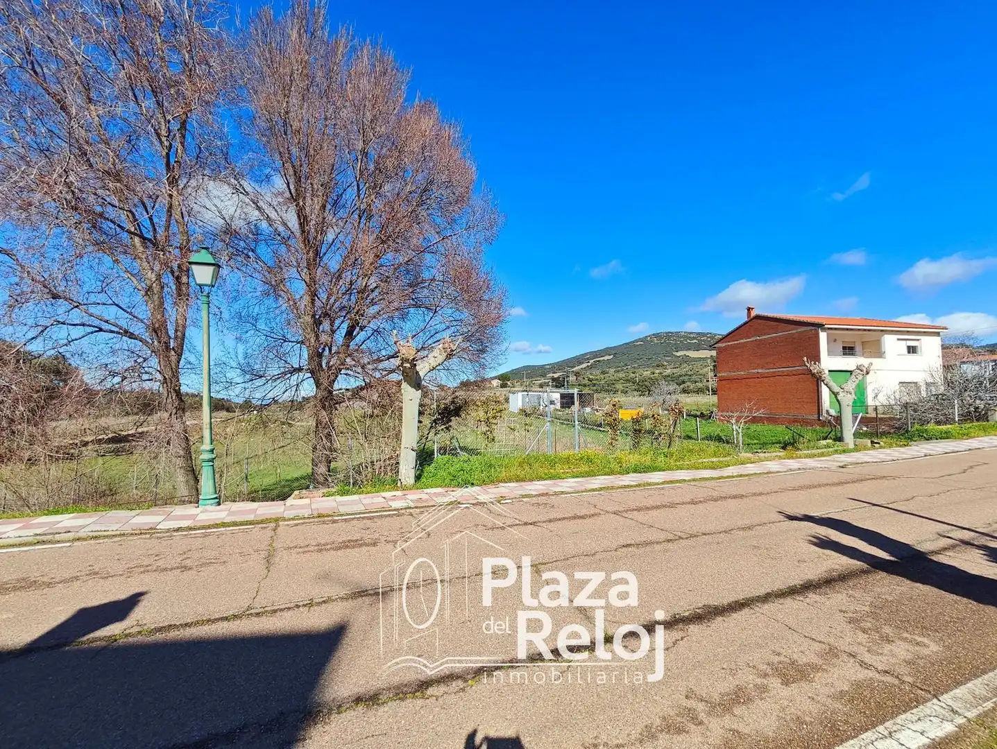 Terreno en venta en Sevilleja de la Jara