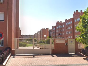 Aparcamiento en venta en Parla Este