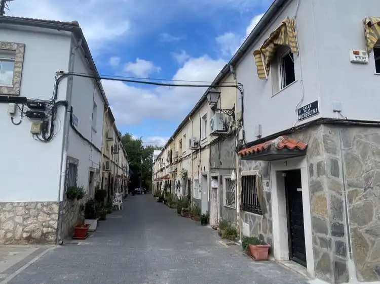 Exterior view of Houses for rent in Usera