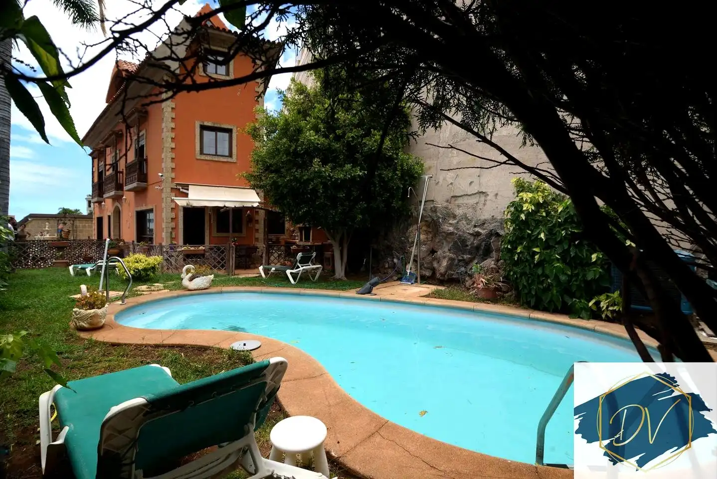 Piscina de Casa o chalet en venta en Santa Cruz de Tenerife con Aire acondicionado, Jardín privado y Terraza