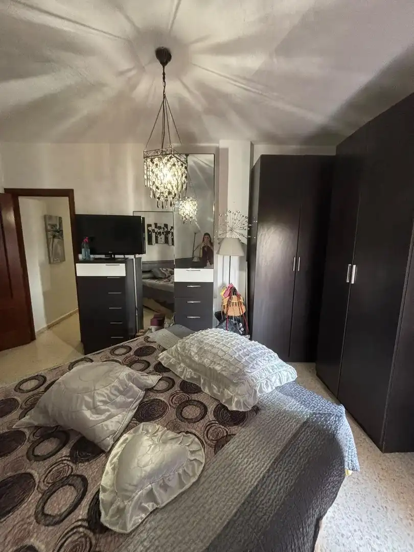 Bedroom of Apartments for sale in San Bernabé