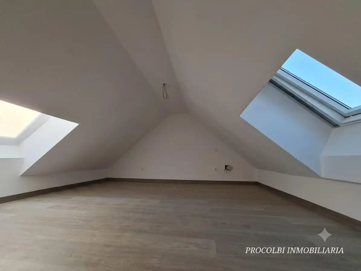 Lofts for sale in El Casar  with Air Conditioner, Storage room and Internet