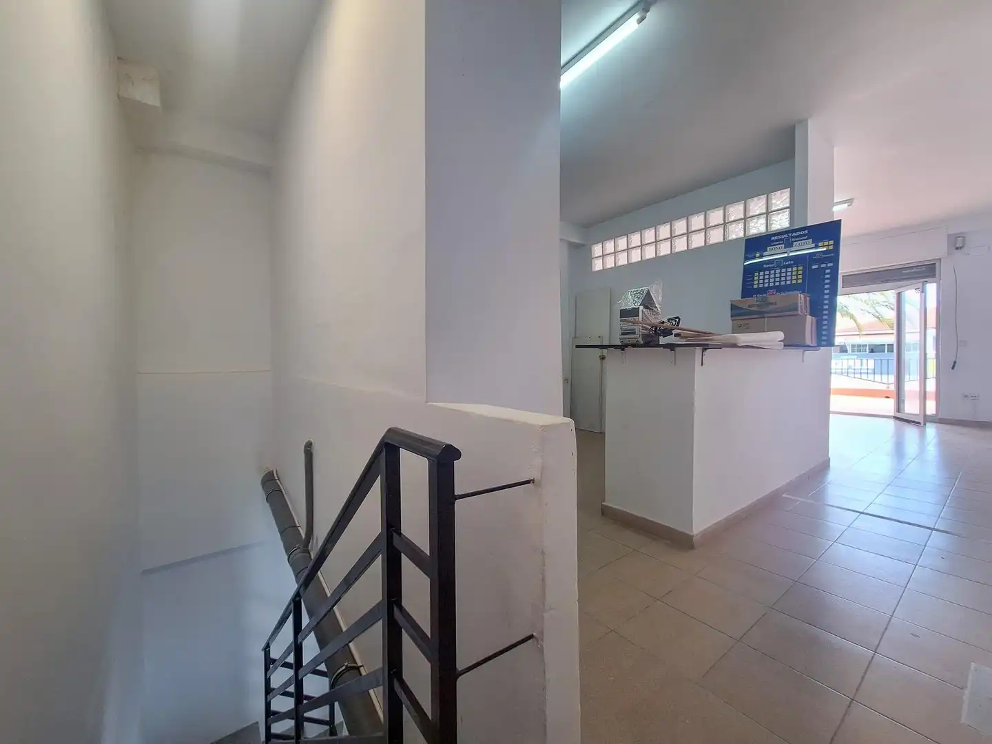 Local en venta en Santa Pola con Aire acondicionado y Terraza