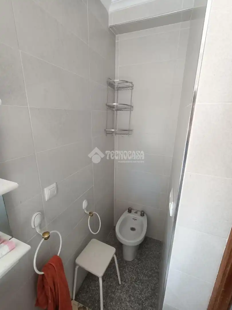 Bany de Pis en venda en Sevilla
