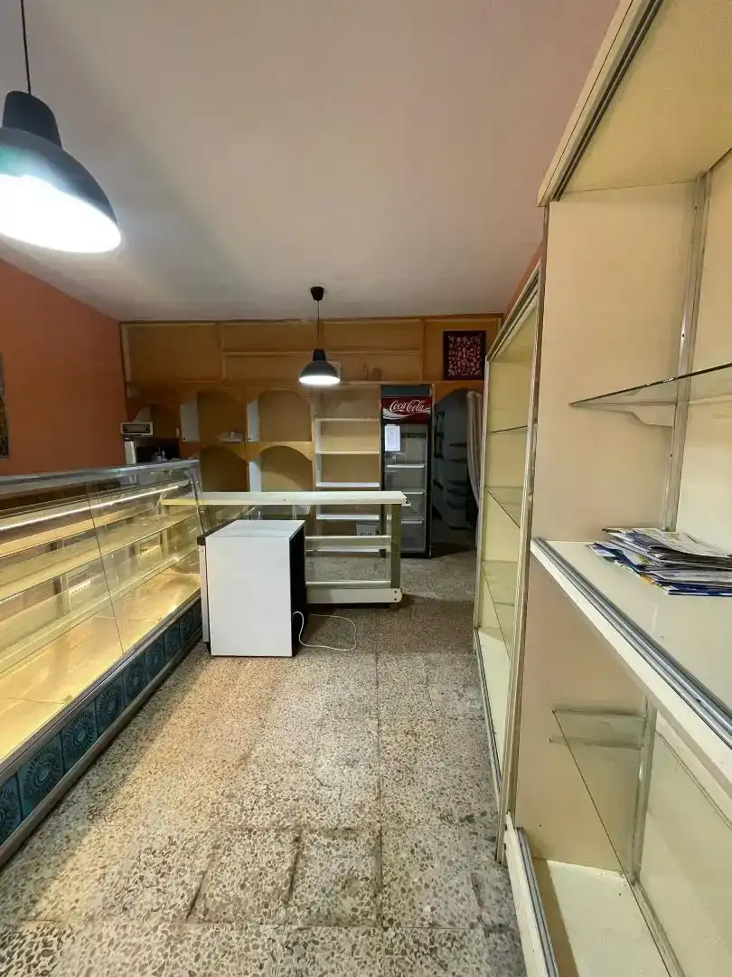 Local en venda en Villada amb Aire condicionat