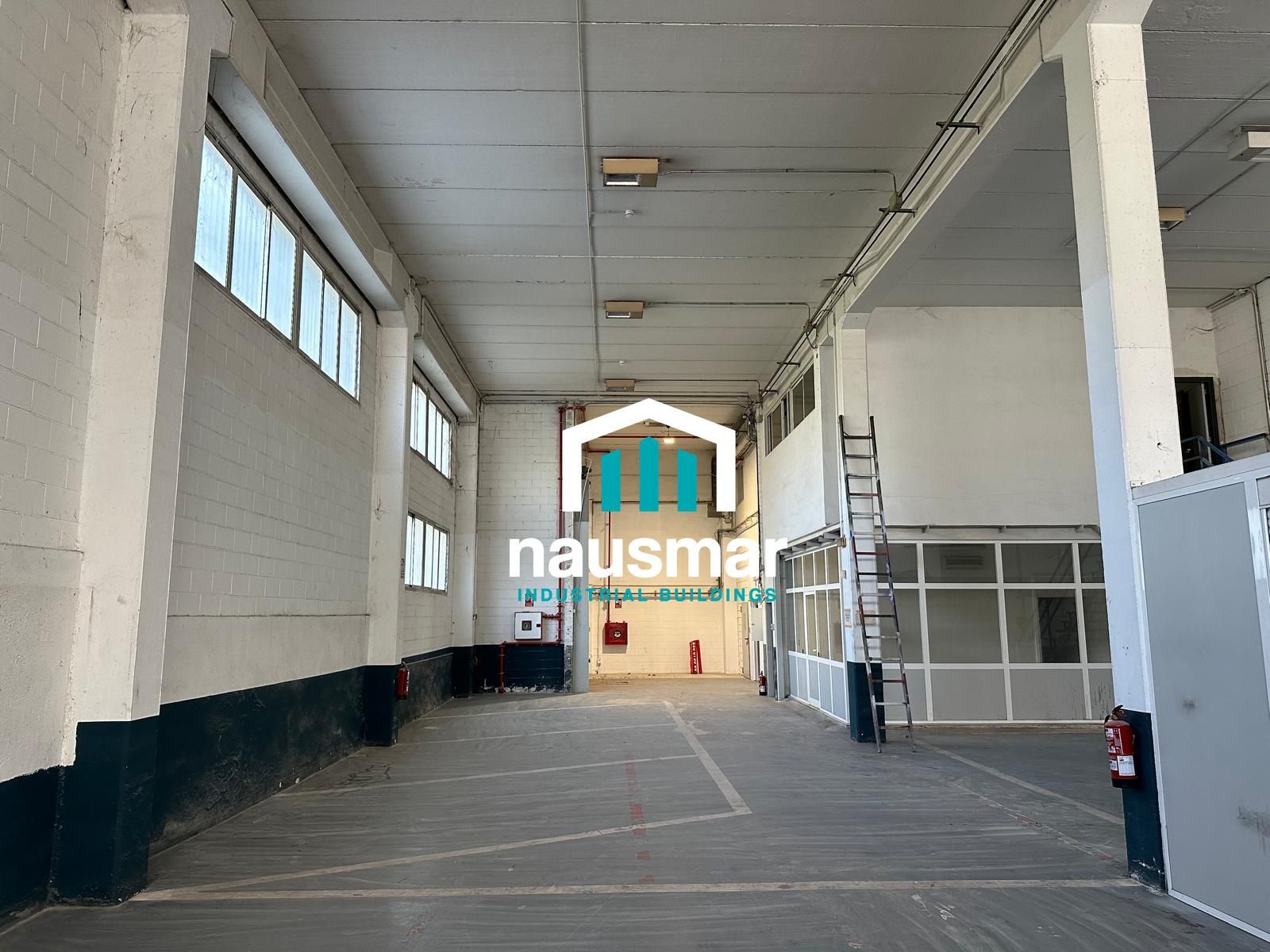 Industrial buildings for sale in Badalona  with Alarm