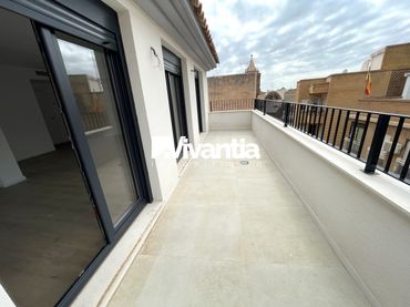 Attico con ascensore in vendita a Calle Alfonso X el Sabio 12