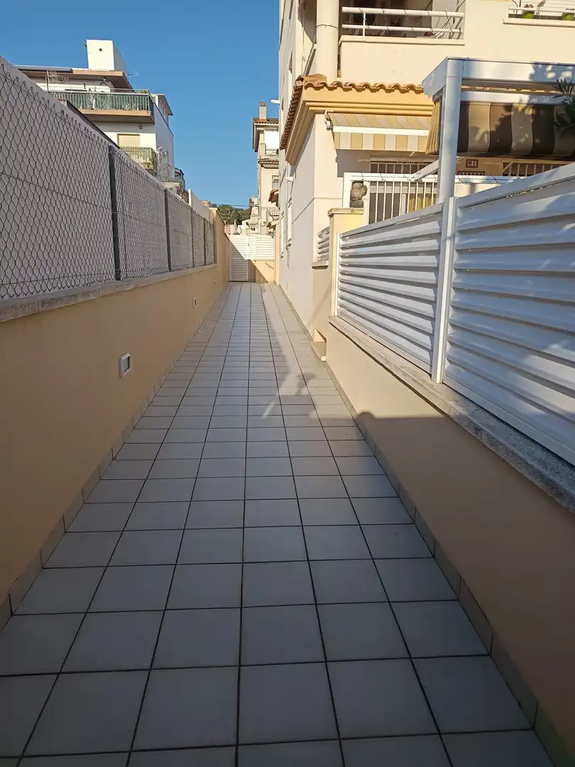 Terraza de Piso en venta en Calafell con Aire acondicionado, Calefacción y Jardín privado