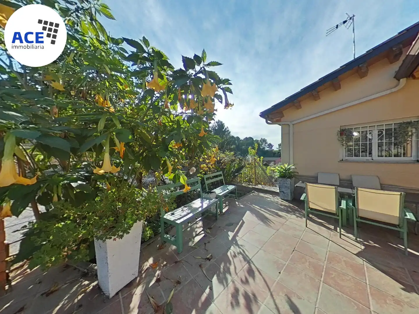 Terrace of Houses for sale in Rubí  with Air Conditioner, Heating and Parquet flooring