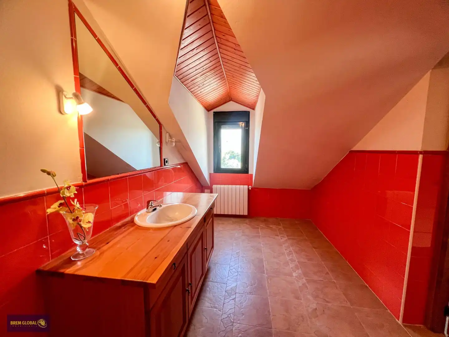 Bathroom of Houses for sale in Navalafuente  with Heating, Private garden and Storage room