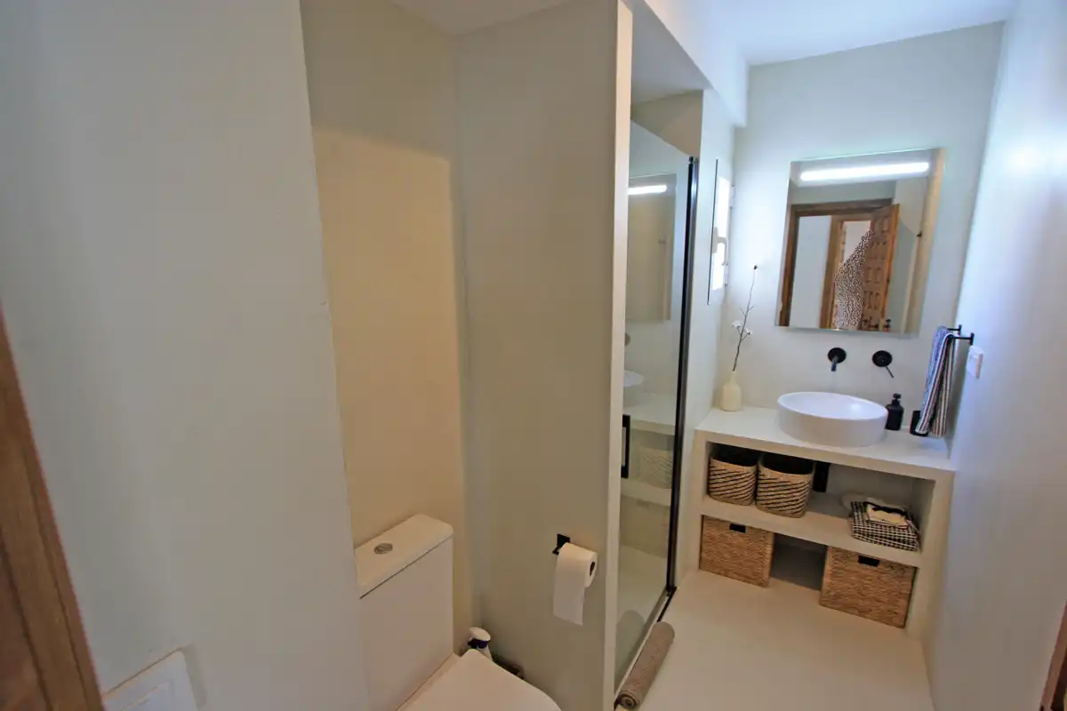 Baño de Casa adosada en venta en Dénia con Jardín privado y Alarma
