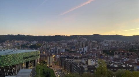 Foto 2 de Piso en venta en Julián Zugazagoitia Kalea, 1, Miribilla, Bilbao