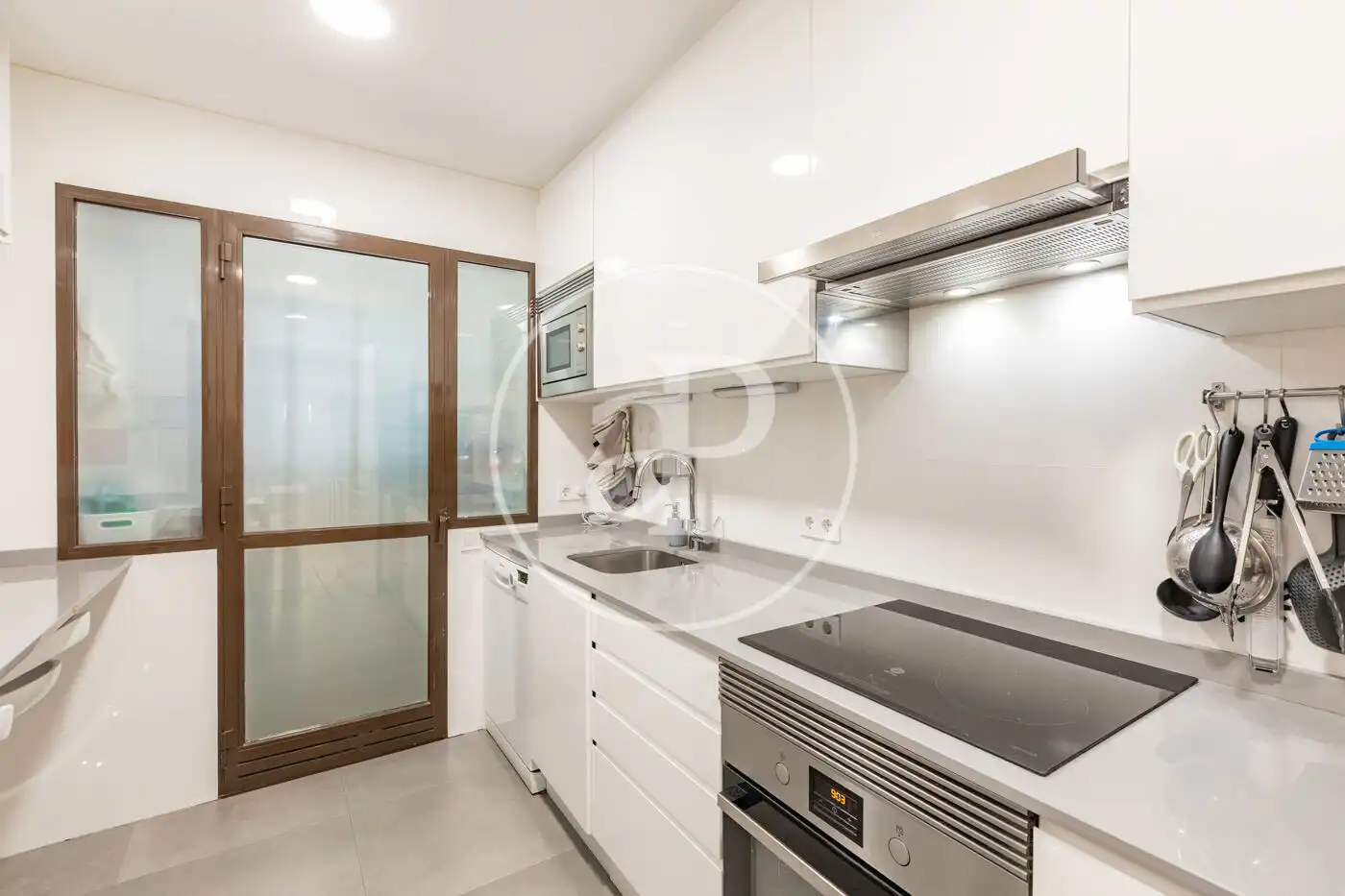 Cocina de Piso en venta en Madrid con Aire acondicionado, Calefacción y Jardín privado
