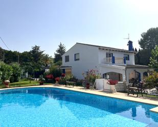 Piscina de Casa o xalet en venda en Ontinyent amb Aire condicionat, Calefacció i Jardí privat