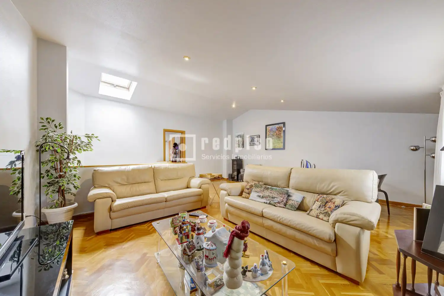 Sala de estar de Casa o chalet en venta en Las Rozas de Madrid con Jardín privado, Terraza y Trastero