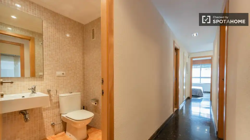 Piso de alquiler en Valencia con Aire acondicionado, Calefacción y Amueblado