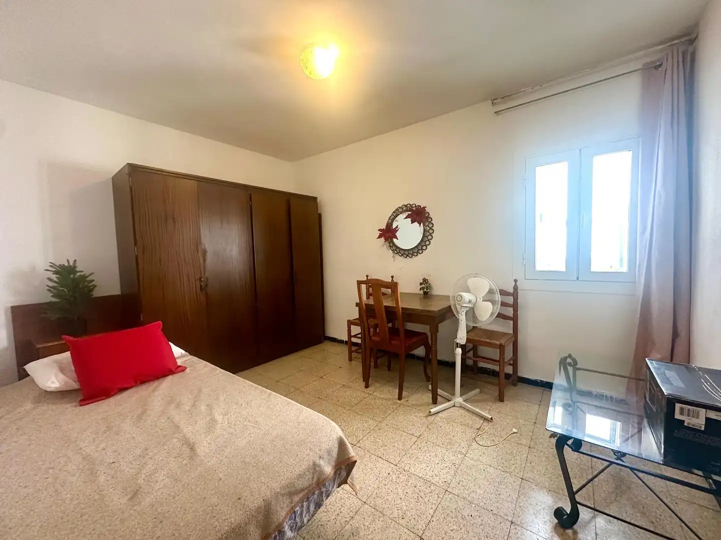 Dormitori de Apartament en venda en Alicante / Alacant amb Terrassa, Moblat i Balcó