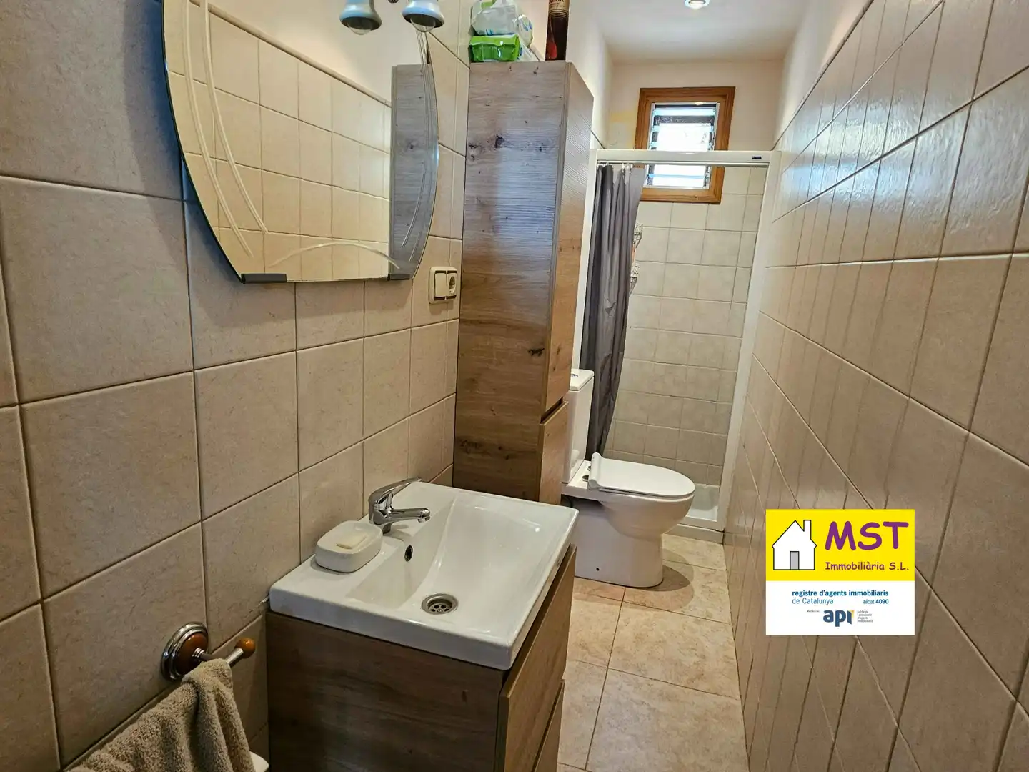 Baño de Casa adosada en venta en Casserres con Aire acondicionado, Calefacción y Terraza