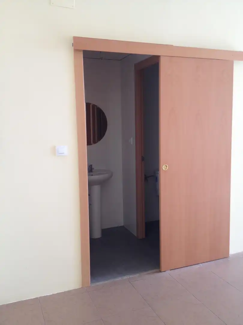 Oficina de lloguer a Calle de Brazato, 3, Casablanca