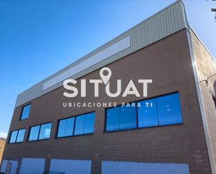 Exterior view of Industrial buildings to rent in Sant Vicenç Dels Horts