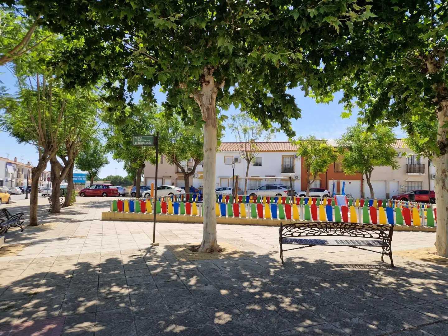 Vista exterior de Casa adosada en venda en Umbrete amb Aire condicionat, Calefacció i Jardí privat
