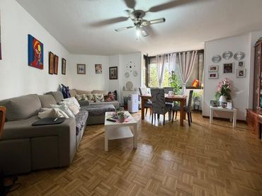 Flat with lift for sale in UNANIMIDAD 43