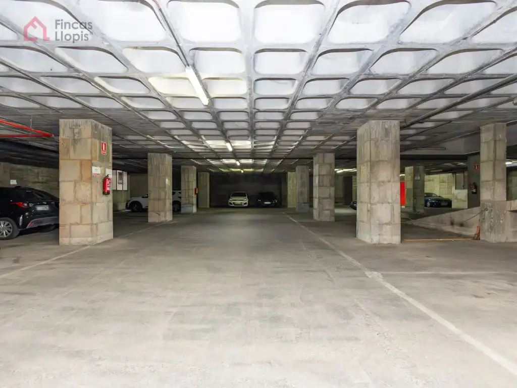 Nave industrial en venta en Rambla Marina De La 456