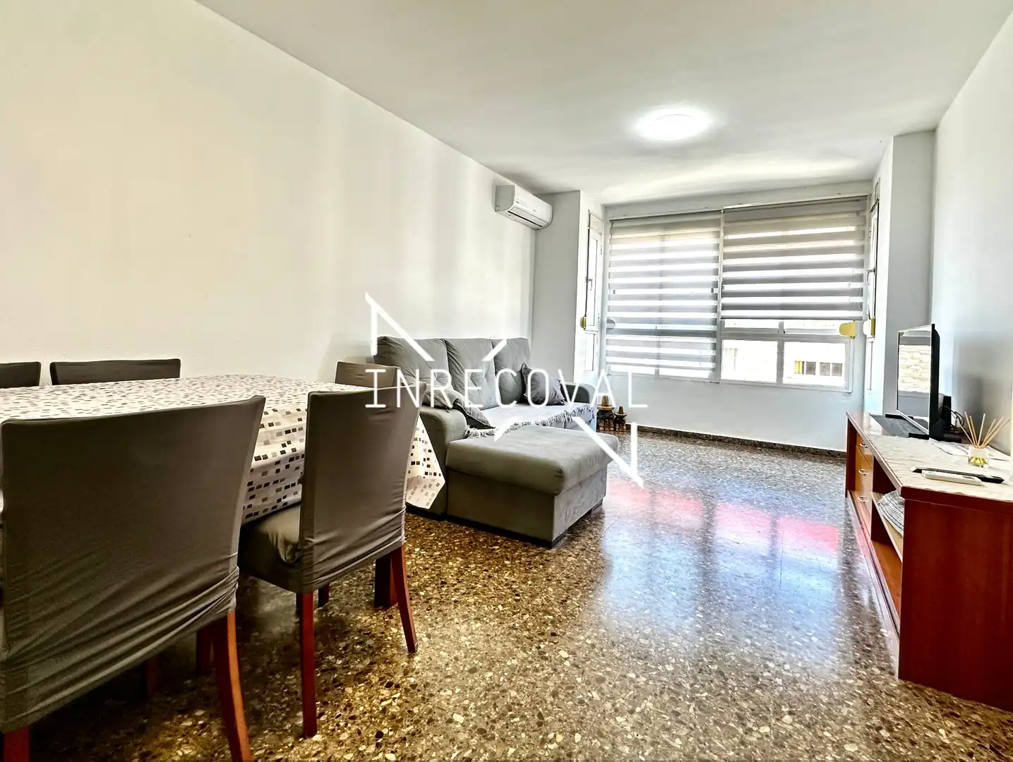 Außenansicht von Wohnung zum Verkauf in Sueca mit Klimaanlage und Möbliert