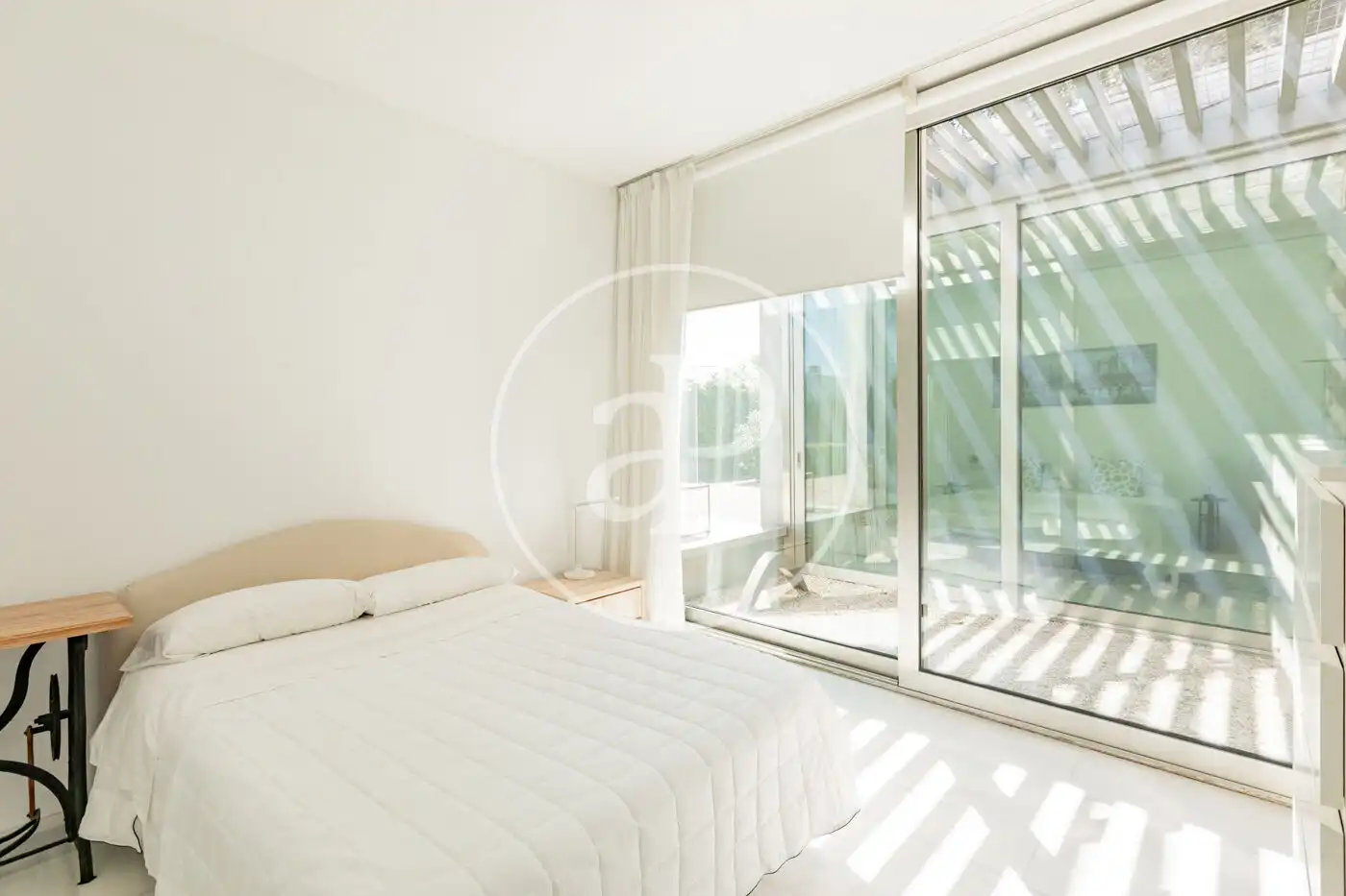 Bedroom of Houses for sale in Madrid  with Air Conditioner, Heating and Private garden