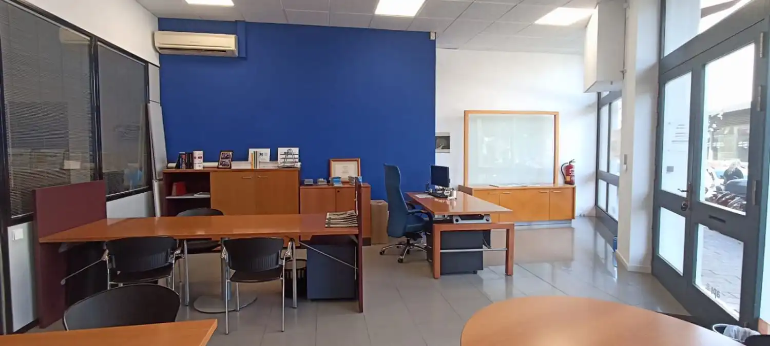 Local comercial de lloguer a Centre, imagen 2
