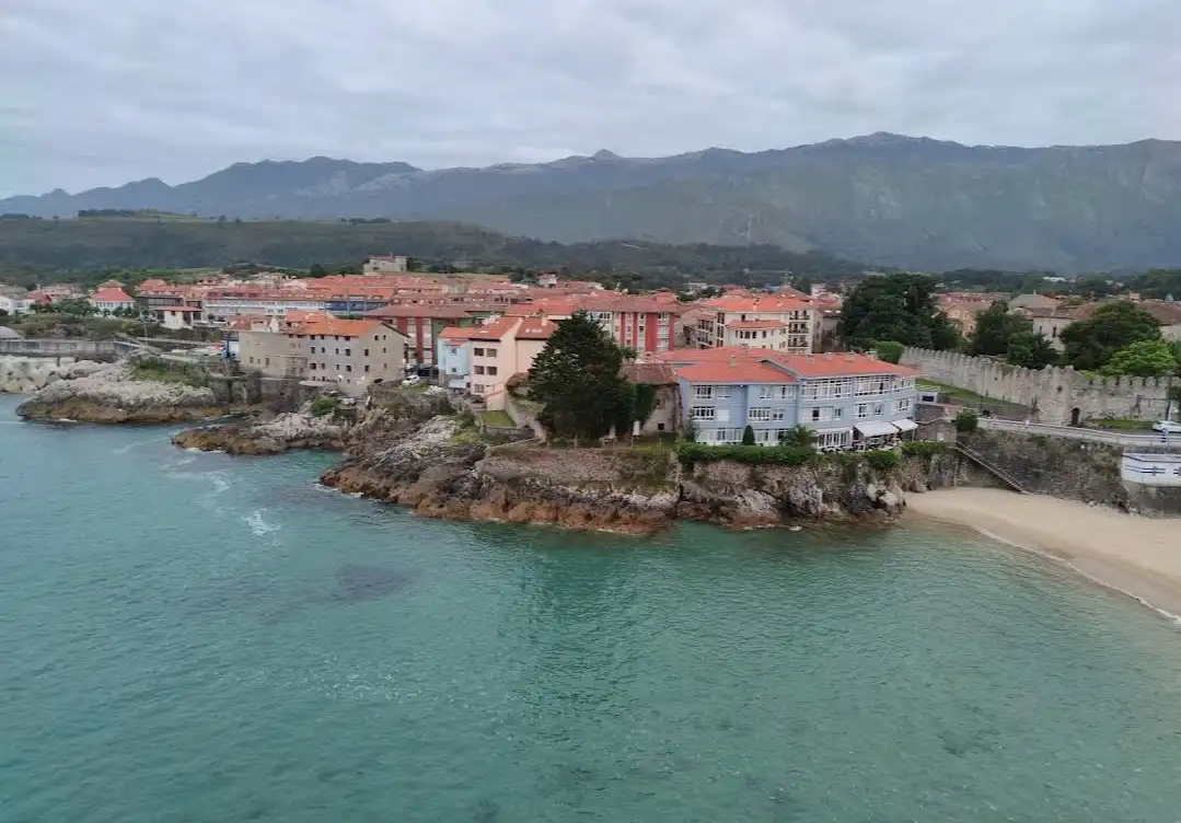 Pis amb ascensor en venda a Llanes pueblo