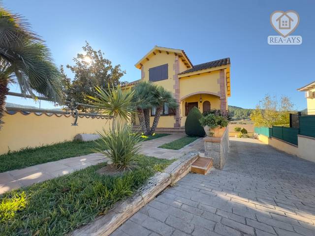 Casa-chalet en Venta en Albinyana