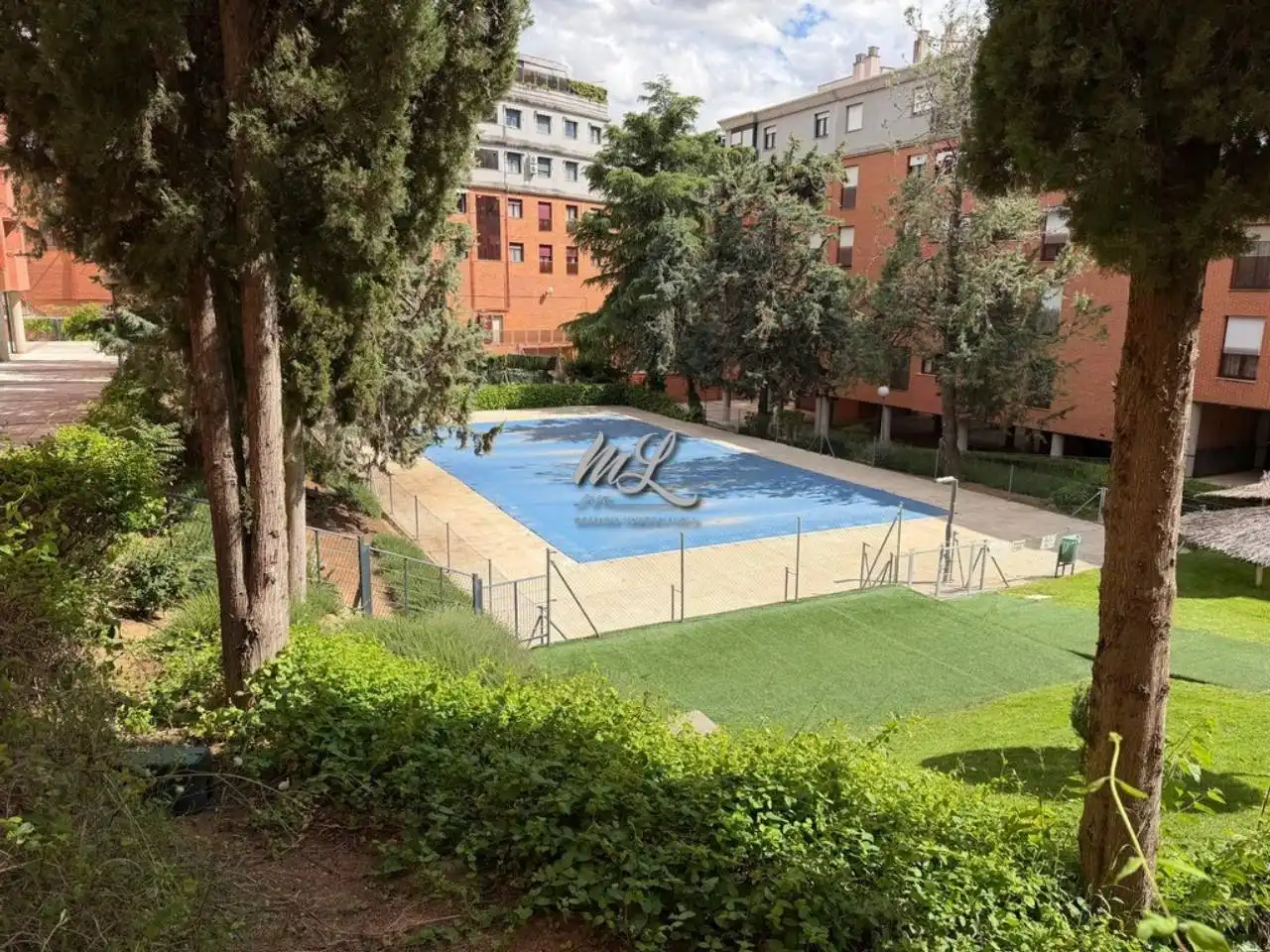 Piscina de Piso en venta en Toledo con Aire acondicionado, Calefacción y Parquet