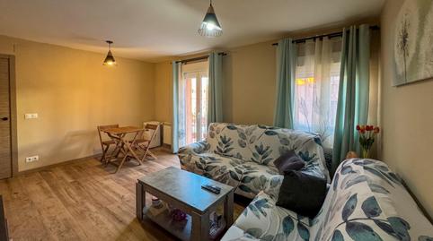 Foto 5 de Piso de alquiler en Calle Eugenia de Montijo, Vista Alegre,  Madrid Capital