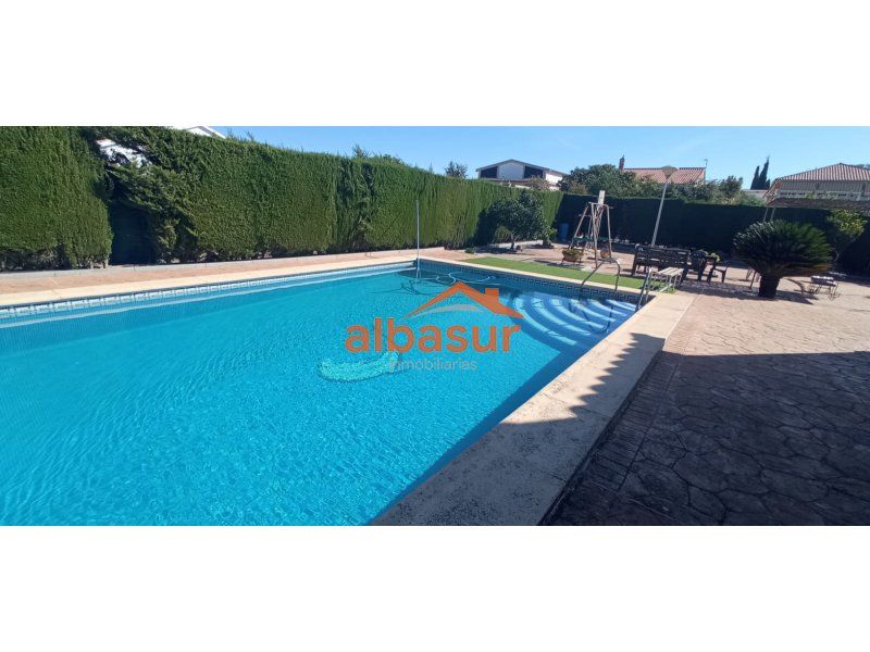 Swimming pool of House or chalet for sale in Fernán-Núñez  with Private garden and Swimming Pool
