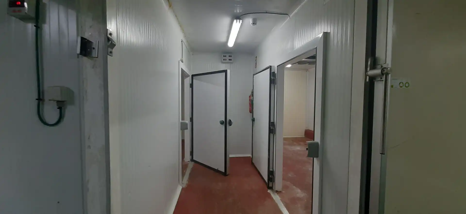 Nave industrial en venta en Catarroja