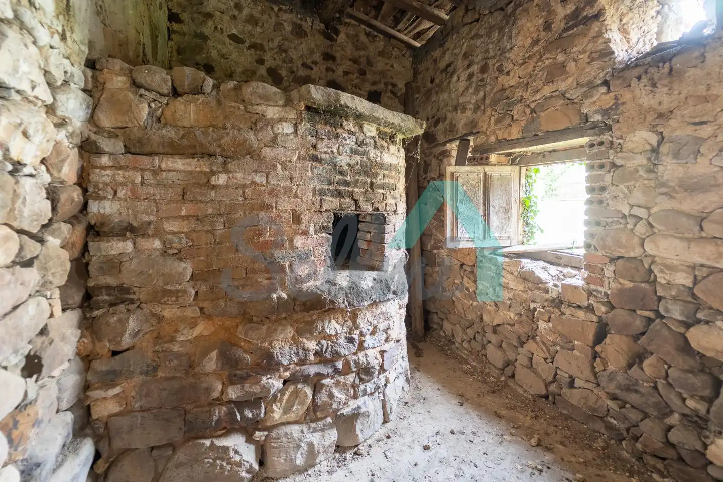 Casa o xalet en venda a Llamas, Salas
