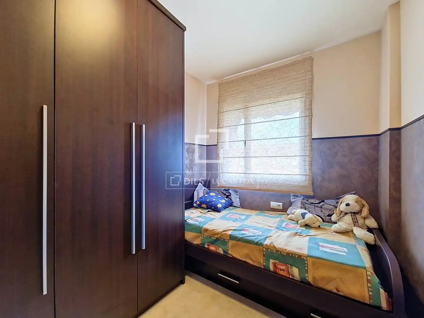 Schlafzimmer von Haus oder Chalet zum Verkauf in Cubelles mit Klimaanlage, Heizung und Privatgarten
