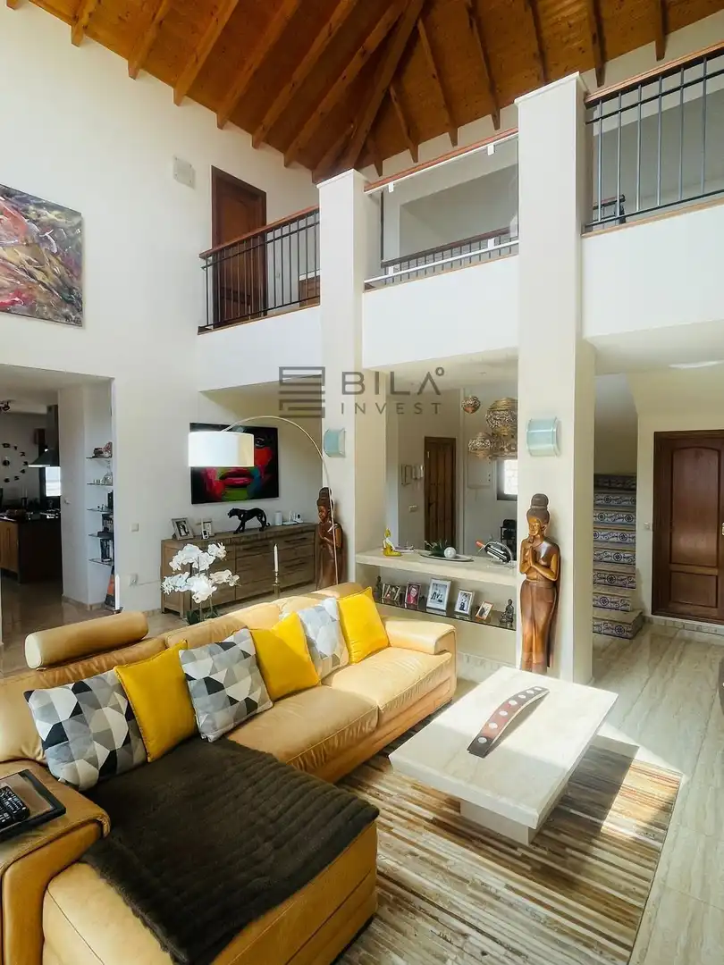 Chalet con piscina en venta en Urb. Valtocado, imagen 11