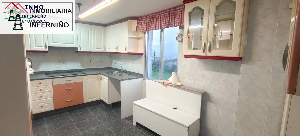 Kitchen of Flat for sale in Narón