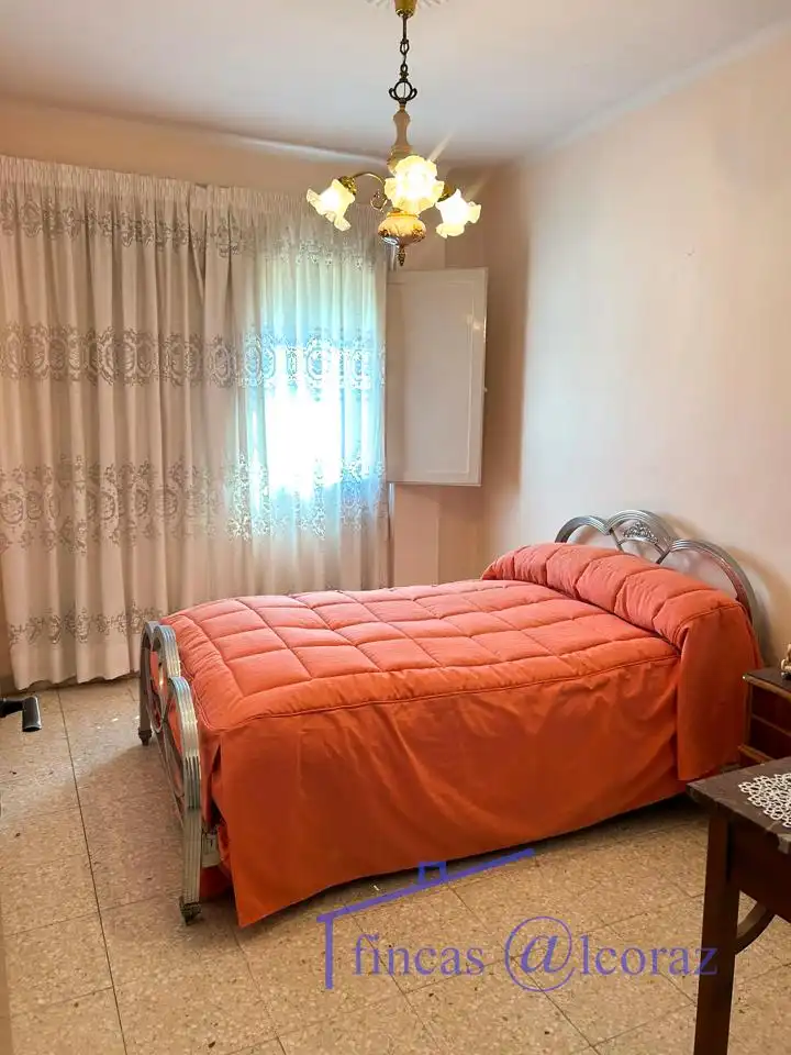 Dormitori de Casa o xalet en venda en Alcubierre amb Calefacció i Terrassa