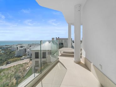 Wohnung mit Pool zum Verkauf in Avenida Fuengirola 10