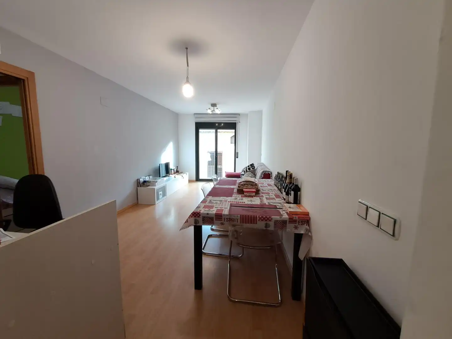 Sala de estar de Piso en venta en Móra d'Ebre con Aire acondicionado, Calefacción y Parquet