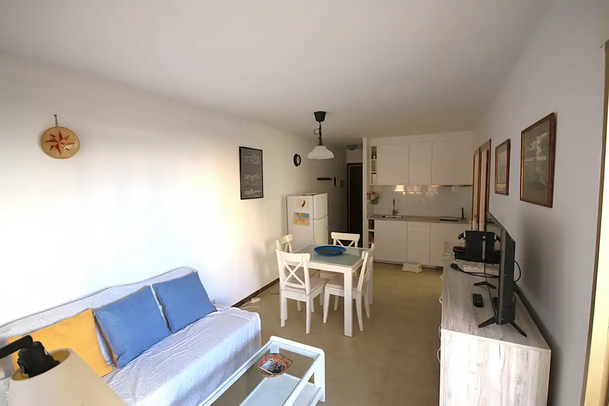 Schlafzimmer von Wohnungen zum Verkauf in L'Escala mit Terrasse, Möbliert und Waschmaschine