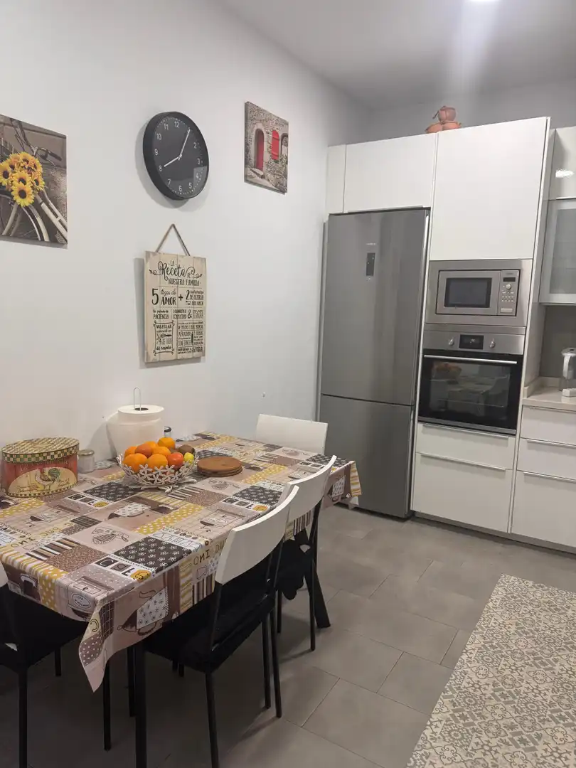 Cocina de Casa o chalet de alquiler en San Cristóbal de la Laguna con Jardín privado, Trastero y Amueblado