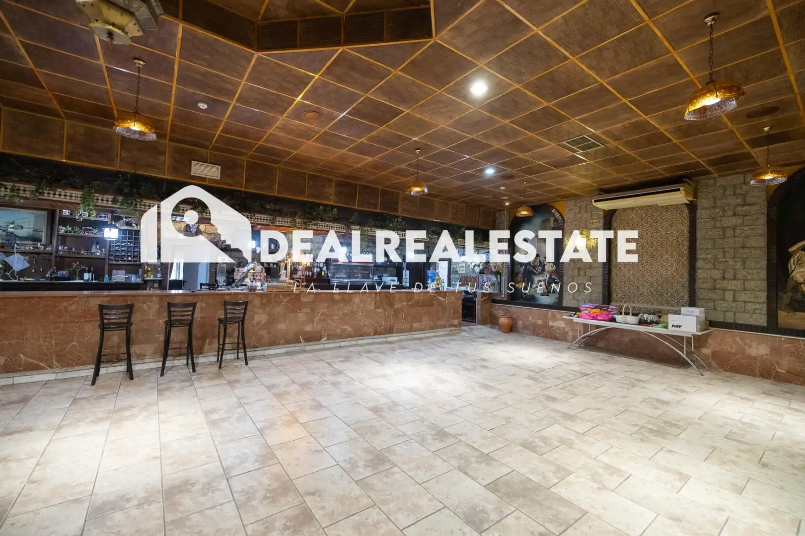Local en venta en Calle FRAY LEOPOLDO ALPANDEIRE, Torre de la Reina