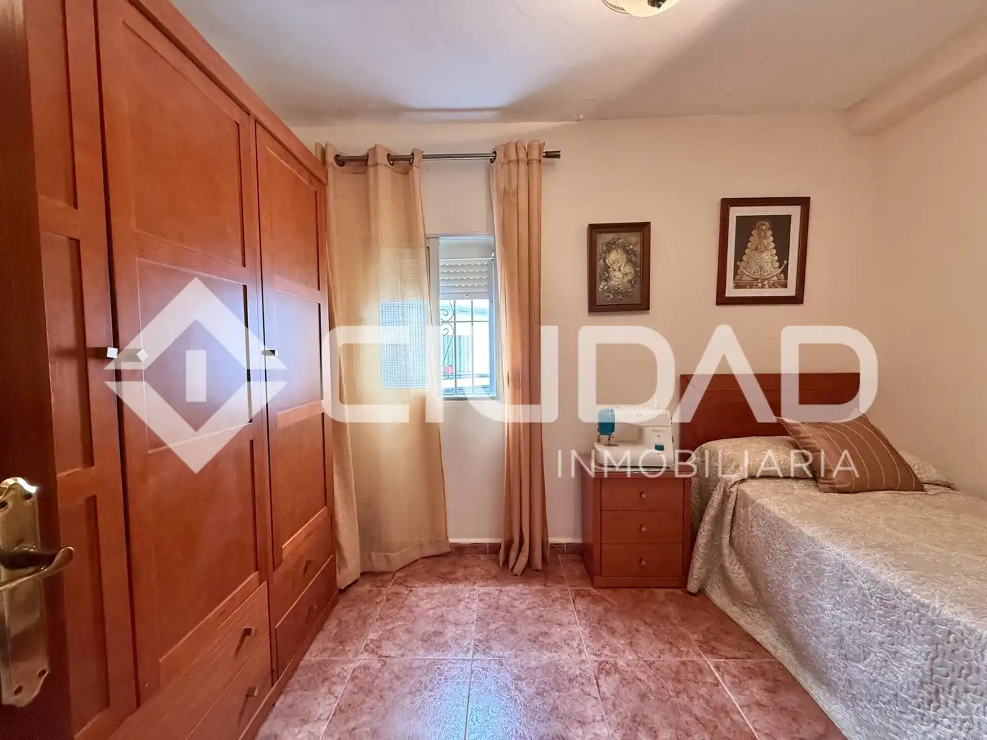 Bedroom of Houses for sale in El Cuervo de Sevilla